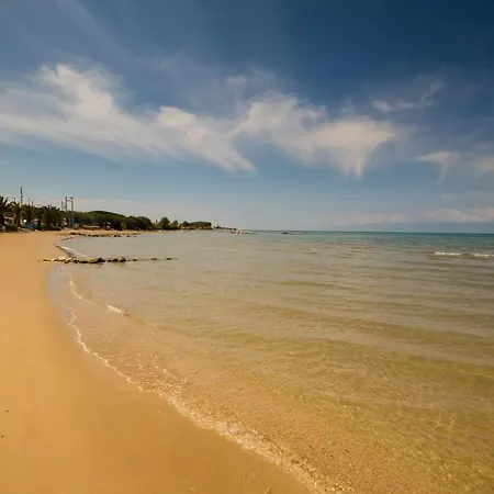 Paradise Village Lejlighedshotel