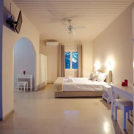 Paradise Village 3* Roda (Corfu)