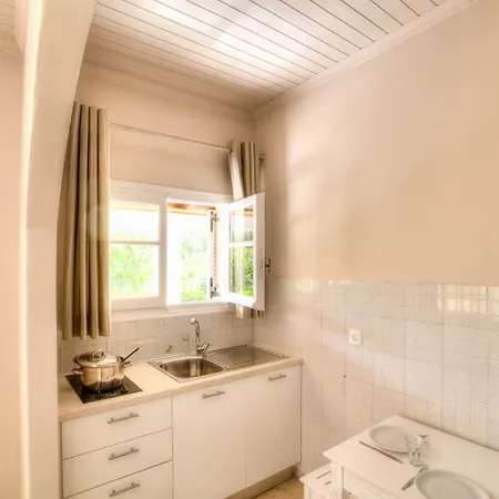 Aparthotel Paradise Village Roda (Corfu)